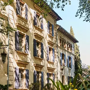 Fontclaire En Provence Bed & Breakfast